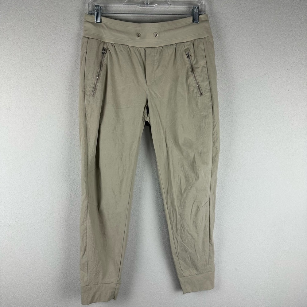 Athleta Tan Trekkie North High Rise Athleisure Joggers Size 8